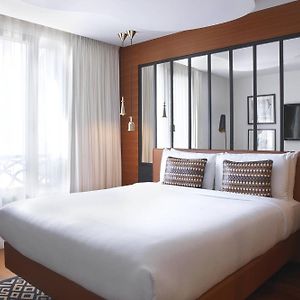 Kamer met een Queen Size Bed